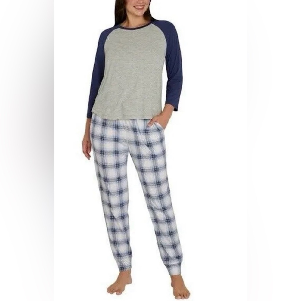 NEVER WORN Eddie Bauer Gray and Blue Pajama Set